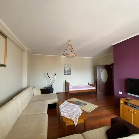 The Night Centre Apartment Shkoder